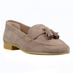 Kahverengi Süet Püskül Detaylı Kadın Loafer