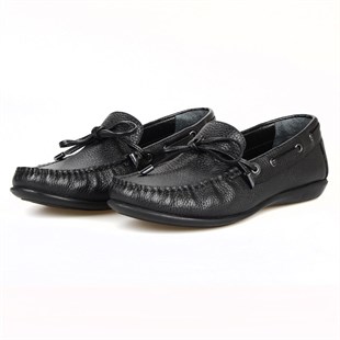 Siyah Deri Fiyonklu Kadın Loafer