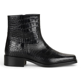 Black Crocodile Embossed Genuine Leather Zipper Boots Chester