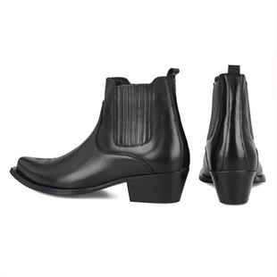 Siyah Kadın Kovboy Bot Tokyo