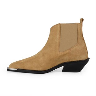Women Chelsea Western Boots Suede Beige Leather with Metal Decoration Kyoto