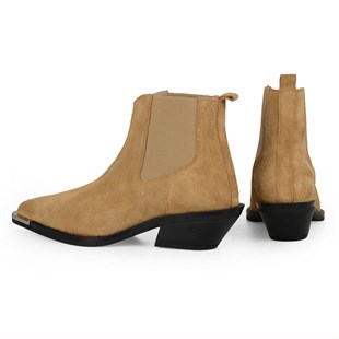 Women Chelsea Western Boots Suede Beige Leather with Metal Decoration Kyoto