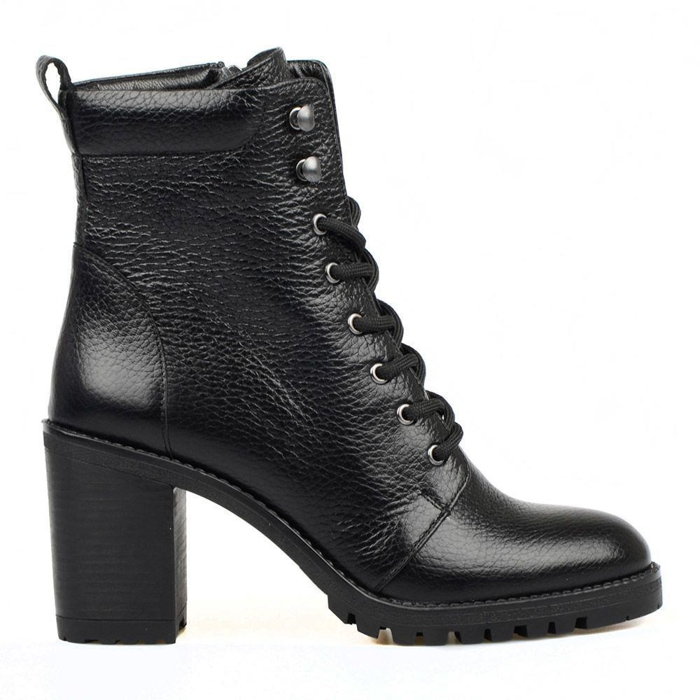 FootCourt Women's Boots Black
