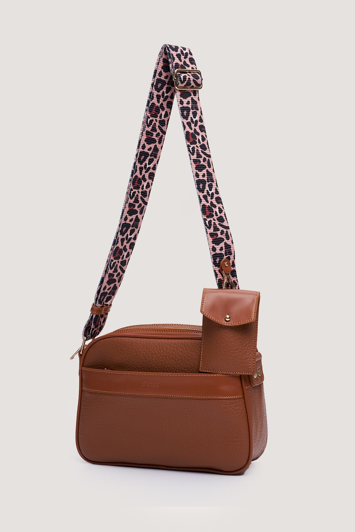 Elatae Çok Gözlü Kadın Çapraz Çanta Camel Cüzdan Charm Detaylı Günlük Şık Kullanım ELT0423