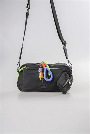 Ççs Kadın Çapraz Çanta Günlük Şık Kullanım Hafif Çok Gözlü Modern Tasarım Siyah 18291