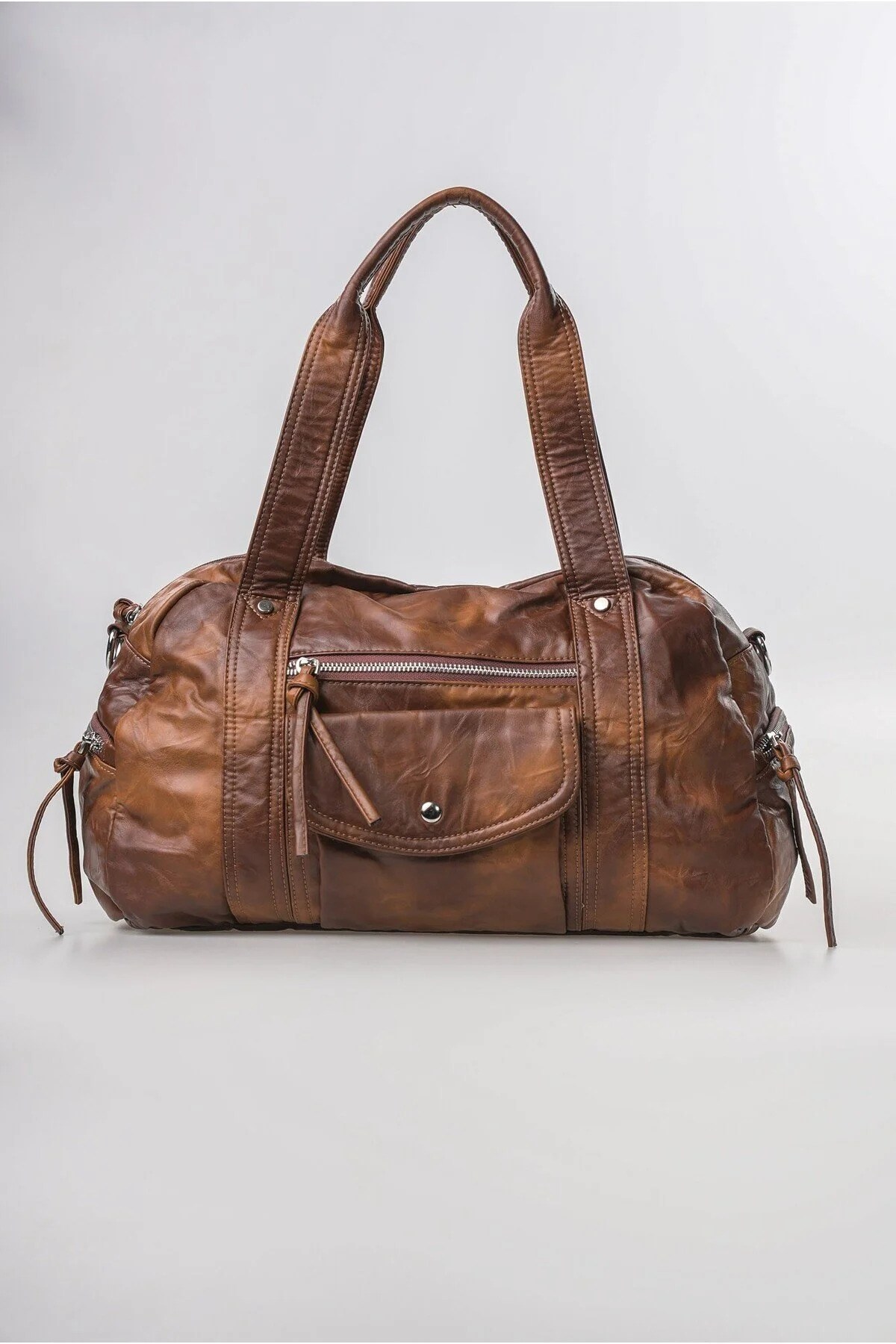 Ççs Kadın Vintage Yıkama Deri Görünümlü Çok Cepli Fermuarlı Silindir Model Omuz ve Kol Çantası Camel 18384