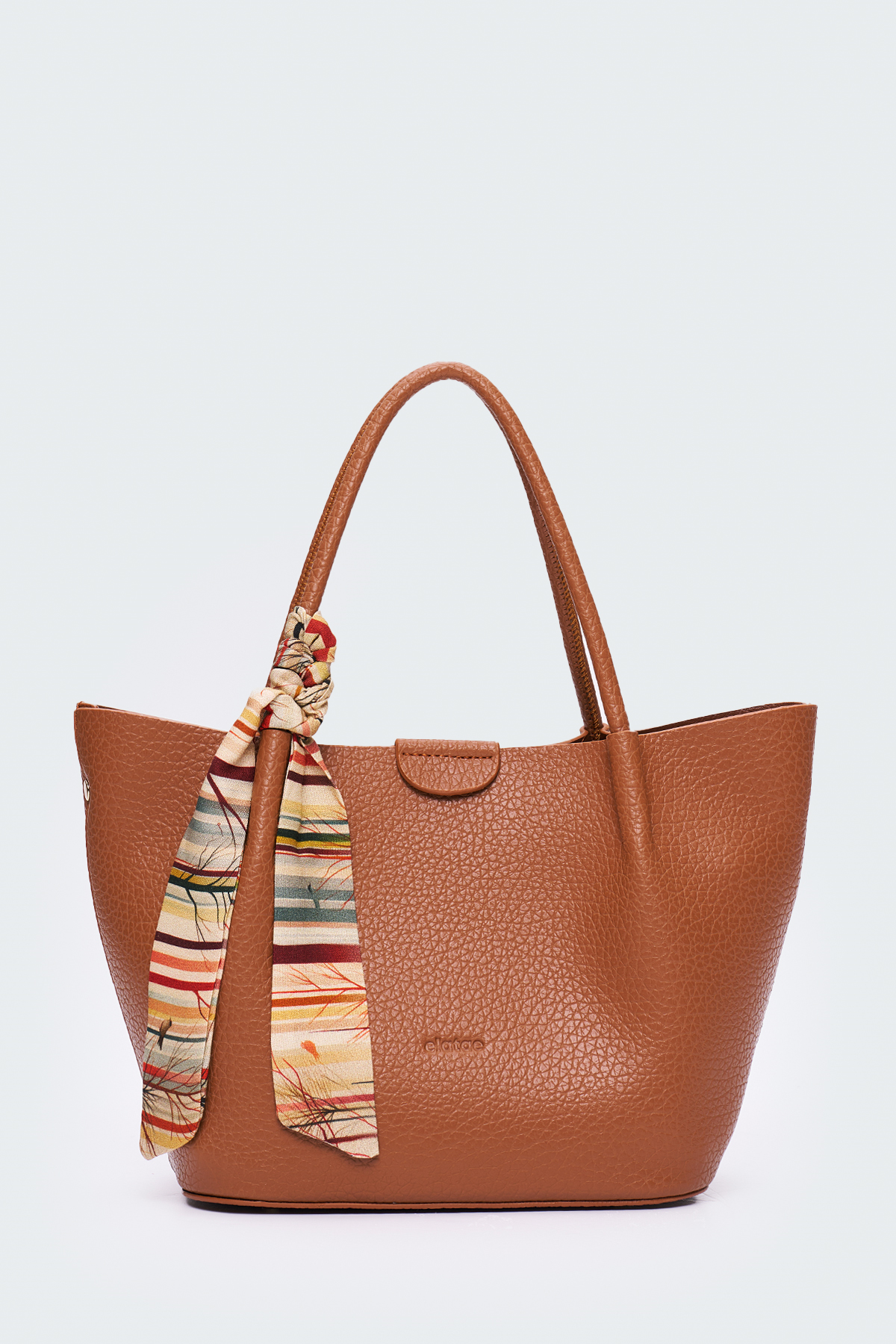 Elatae Kadın Omuz & Çapraz Askılı El Çantası Camel ELT0387 – Günlük Şık Tasarım ve Hafif Kullanışlı