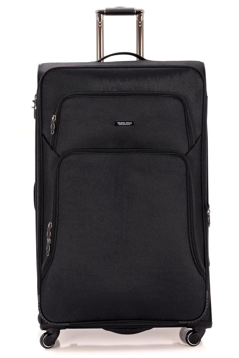 Yosh gey yigit mehmonxona hojatxonasida onanizm bilan shugullanadi. Porno cuckold begonalarni olib keldi