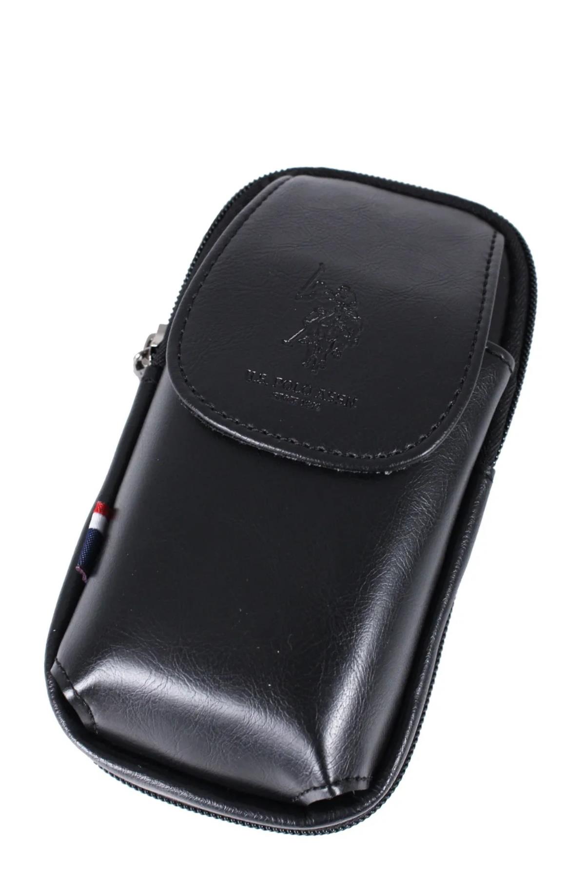 {U.S. Polo Assn.}