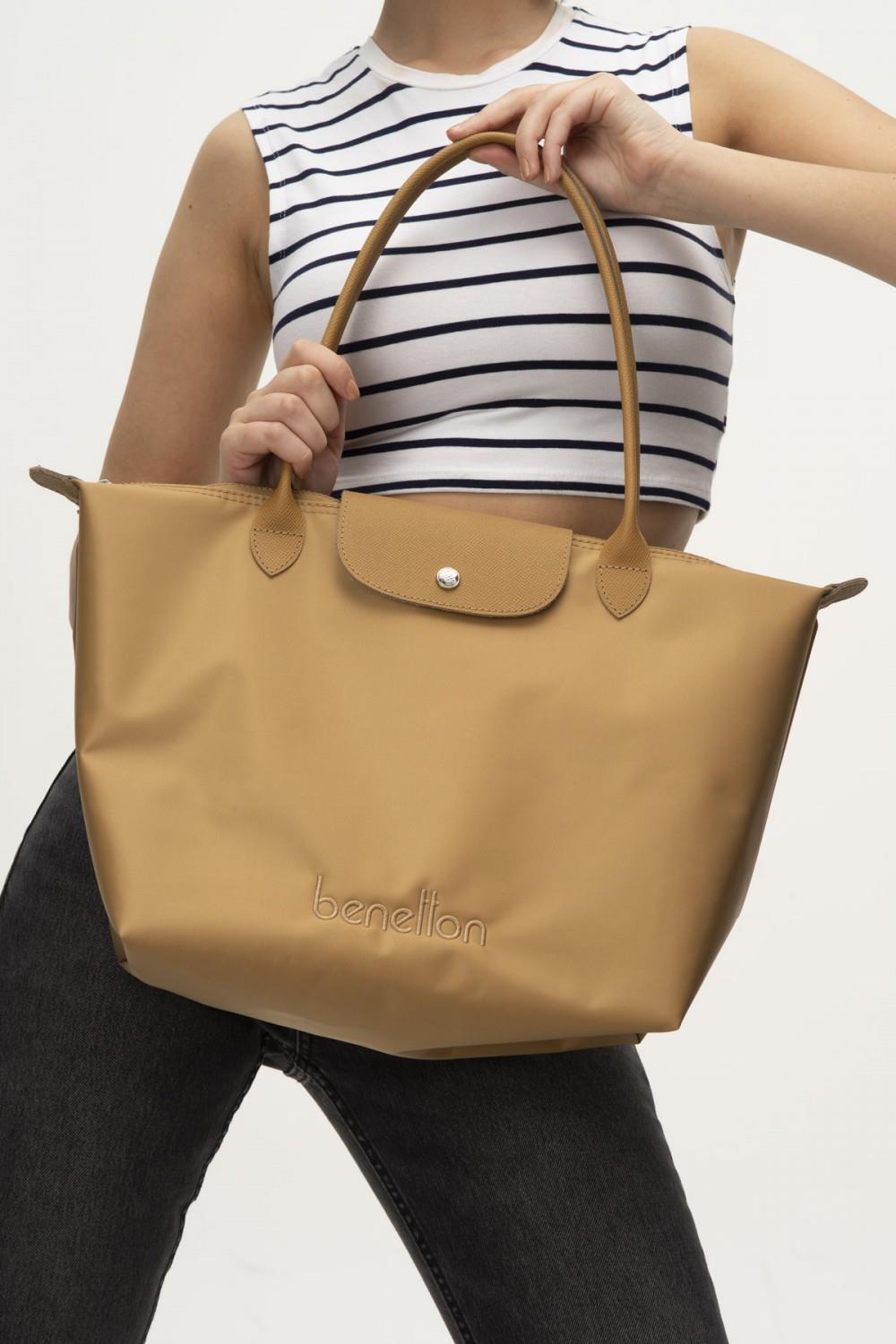 {United Colors of Benetton}