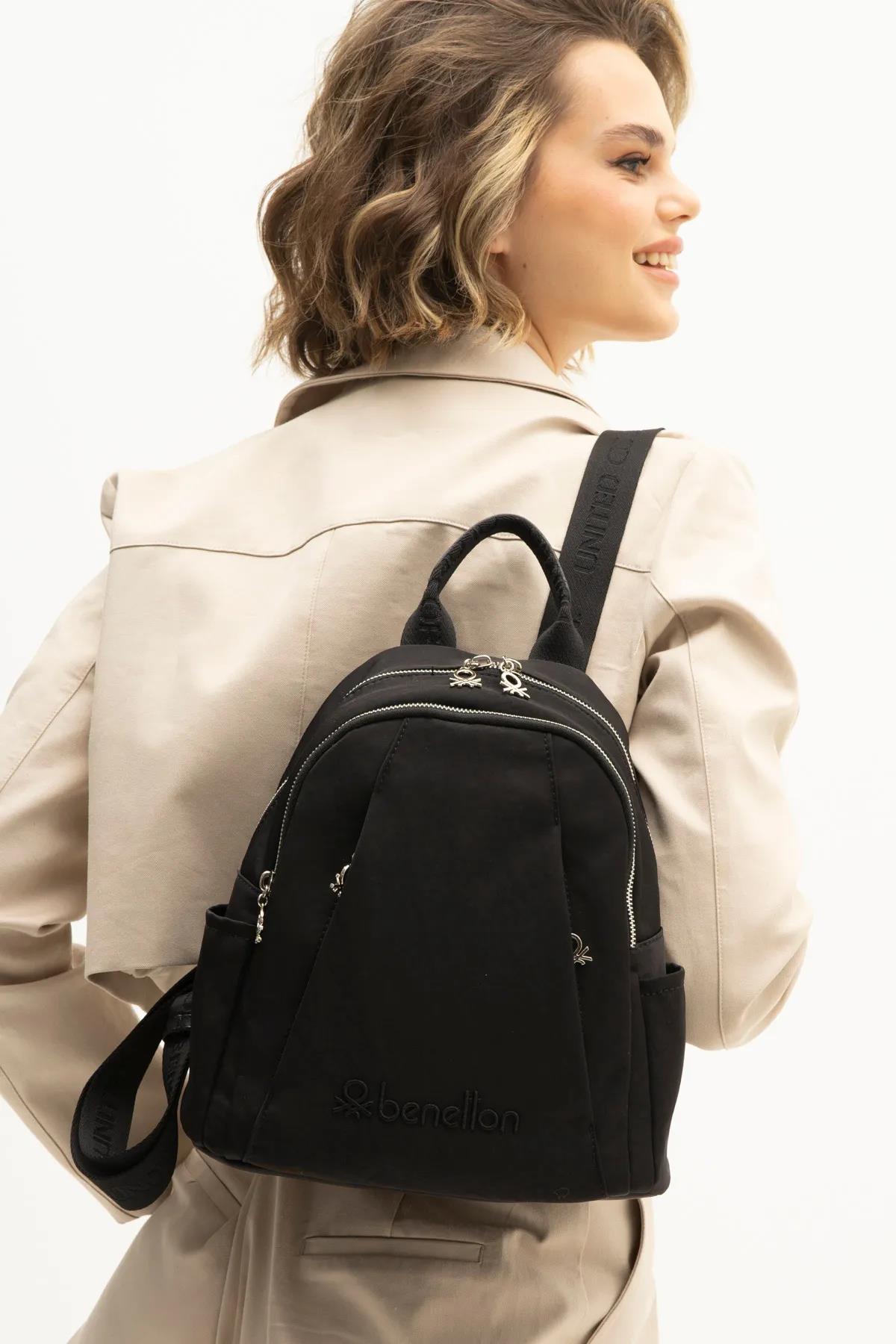 {United Colors of Benetton}