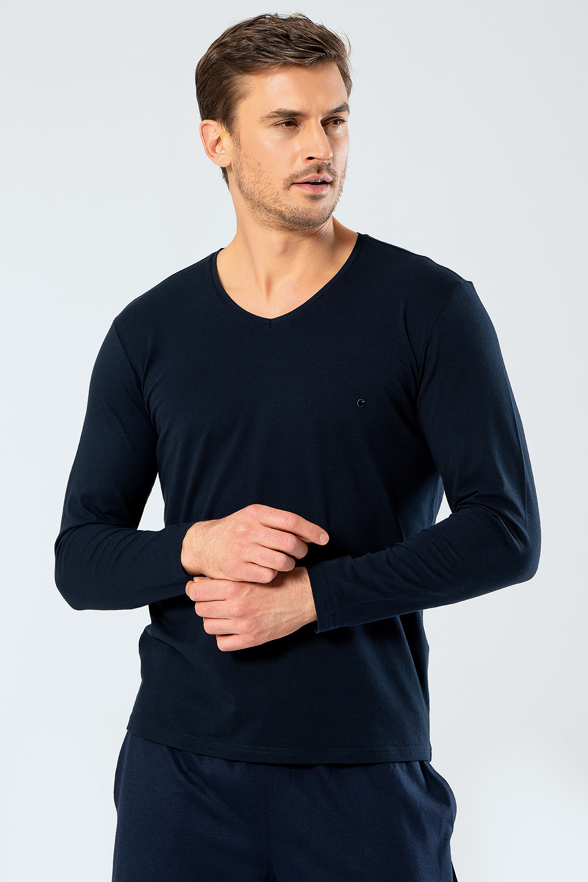 Cacharel 1334 Erkek V Yaka Uzun Kollu T-Shirt - Lacivert