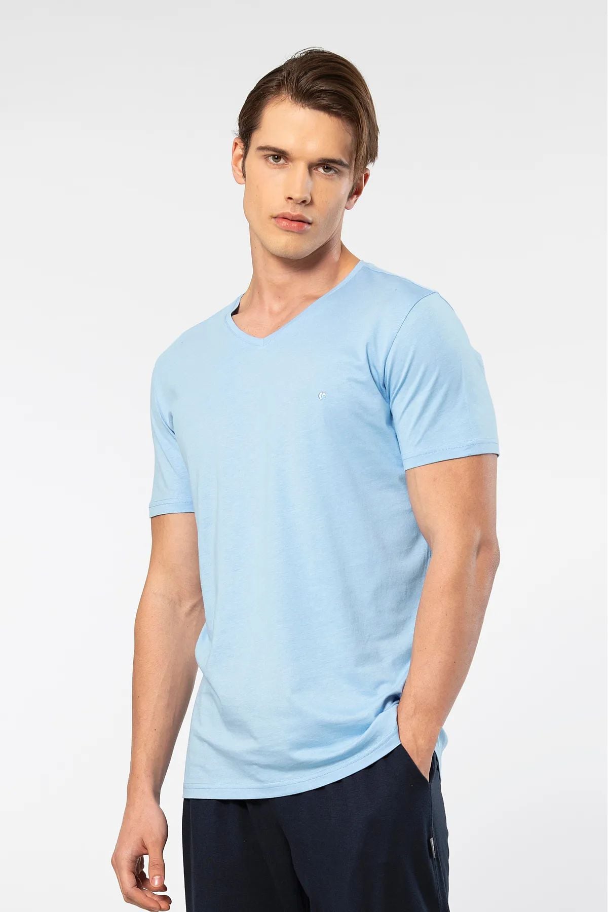 Cacharel 2170 Erkek Modal Pamuk V Yaka Kısa Kollu T-shirt-Açıkmavi