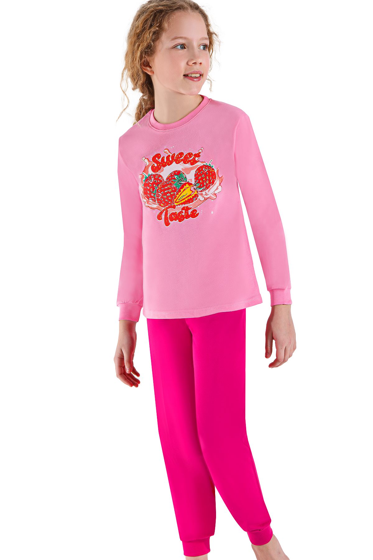 Uyku GiyimErsoy 744GU Kız Çocuk Garson Boy Uzun Kollu Pijama Takımı-Pembe | Pijamapazari.comErsoy 744GU Kız Çocuk Garson Boy Uzun Kollu Pijama Takımı-Pembe