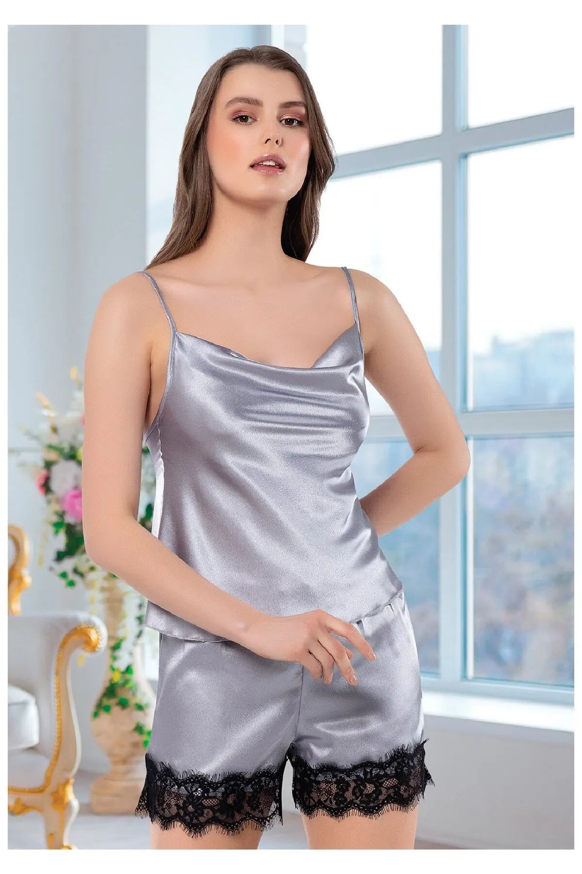 Faal 3101 Kadın Saten Degaje Yaka İp Askılı Şortlu Pijama Takım-Gri