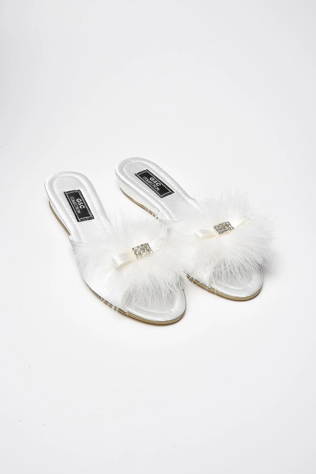 TerliklerGC Terlik 171 Kadın Önü Tüylü Ev Terliği-Ekru | Pijamapazari.comGC Terlik 171 Kadın Önü Tüylü Ev Terliği-Ekru