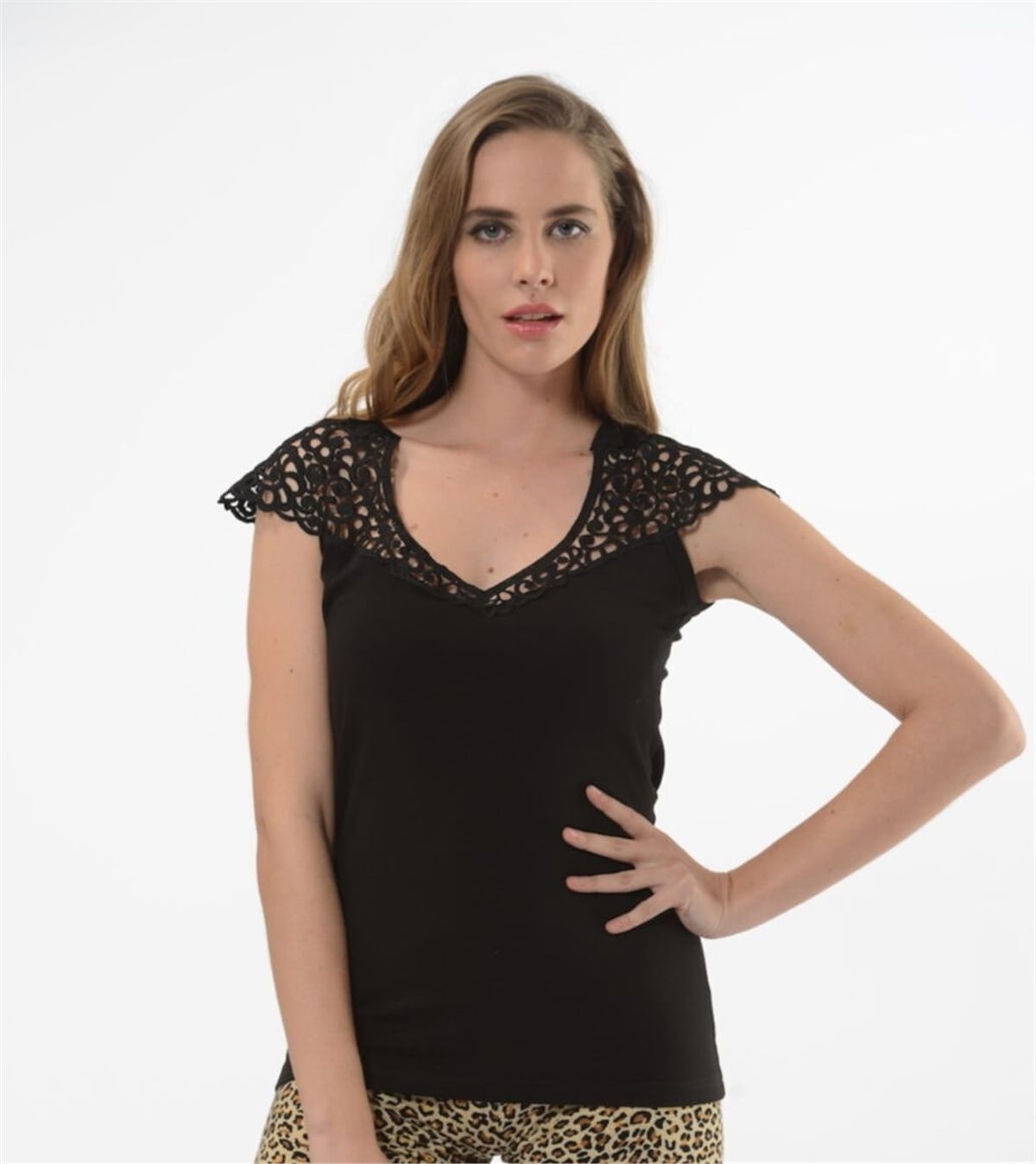 HMD 2434 Pamuklu Sıfır Kol Kadın Atlet - Siyah