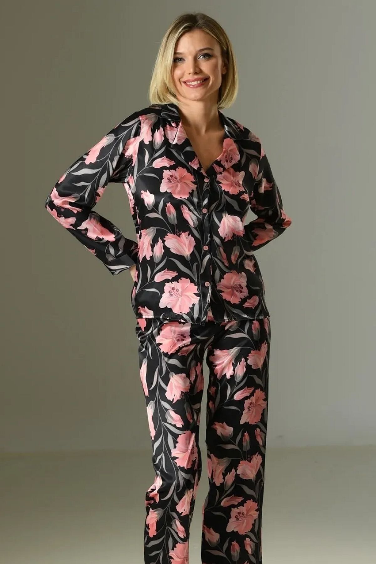 Loomerie 2083 Kadın Saten Uzun Kollu Pijama Takımı-Siyah