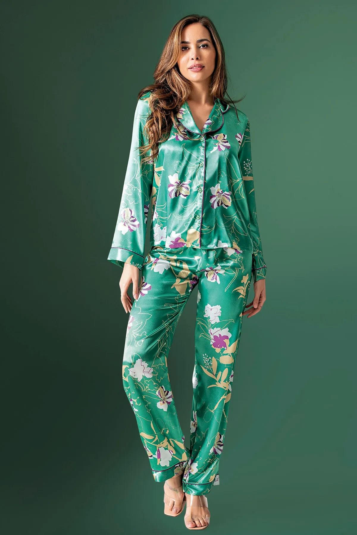 Loomerie 2210 Kadın Saten Uzun Kollu Pijama Takımı-Yeşil