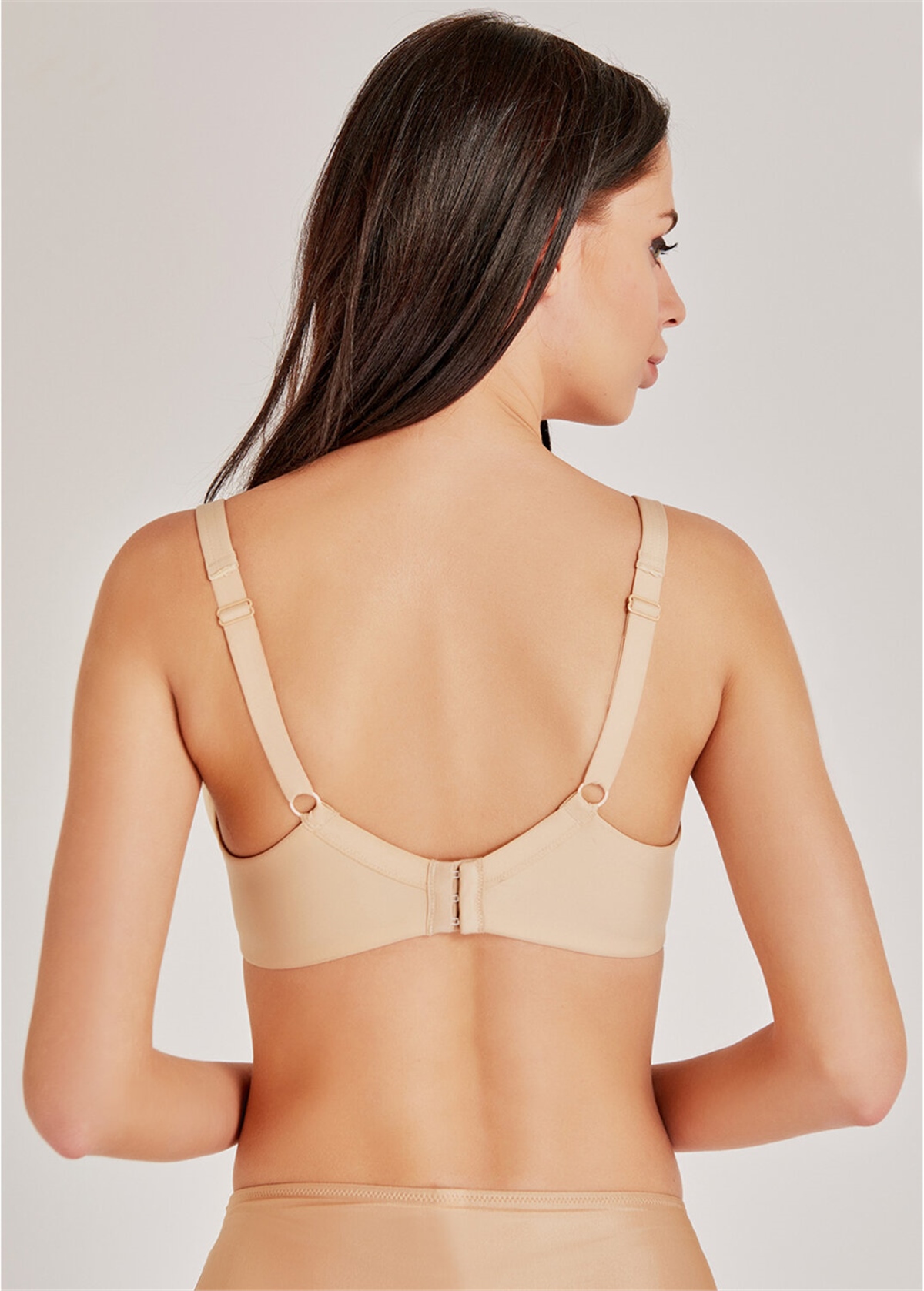 Magic Form 1836 Yumuşak Süngerli Dolgusuz Balenli Sütyen-Ten