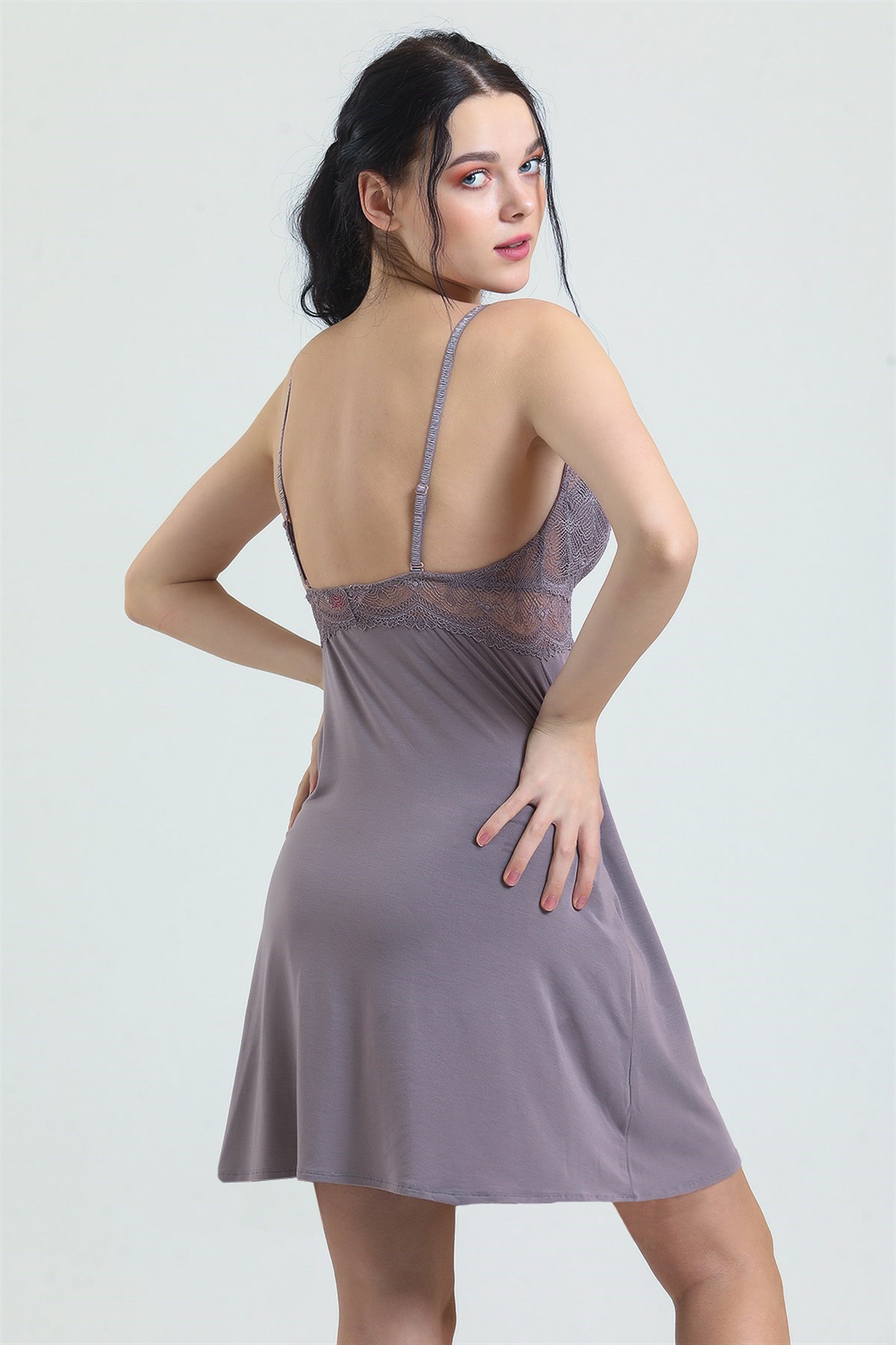 Magic Form 3778 Kadın Dantelli Modal İp Askılı Gecelik-Çinko