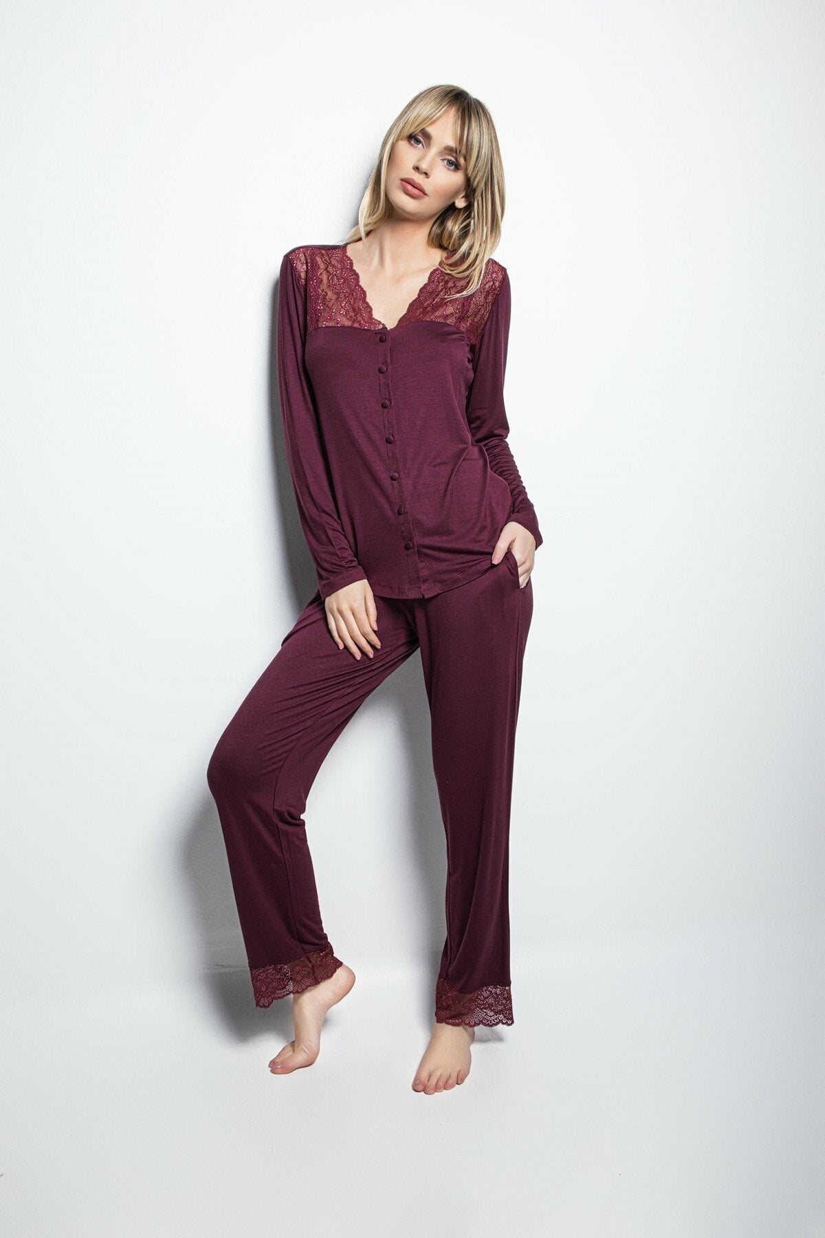 PijamalarMonamise 19230 Kadın Uzun Kollu Pijama Takım-Bordo | Pijamapazari.comMonamise 19230 Kadın Uzun Kollu Pijama Takım-Bordo