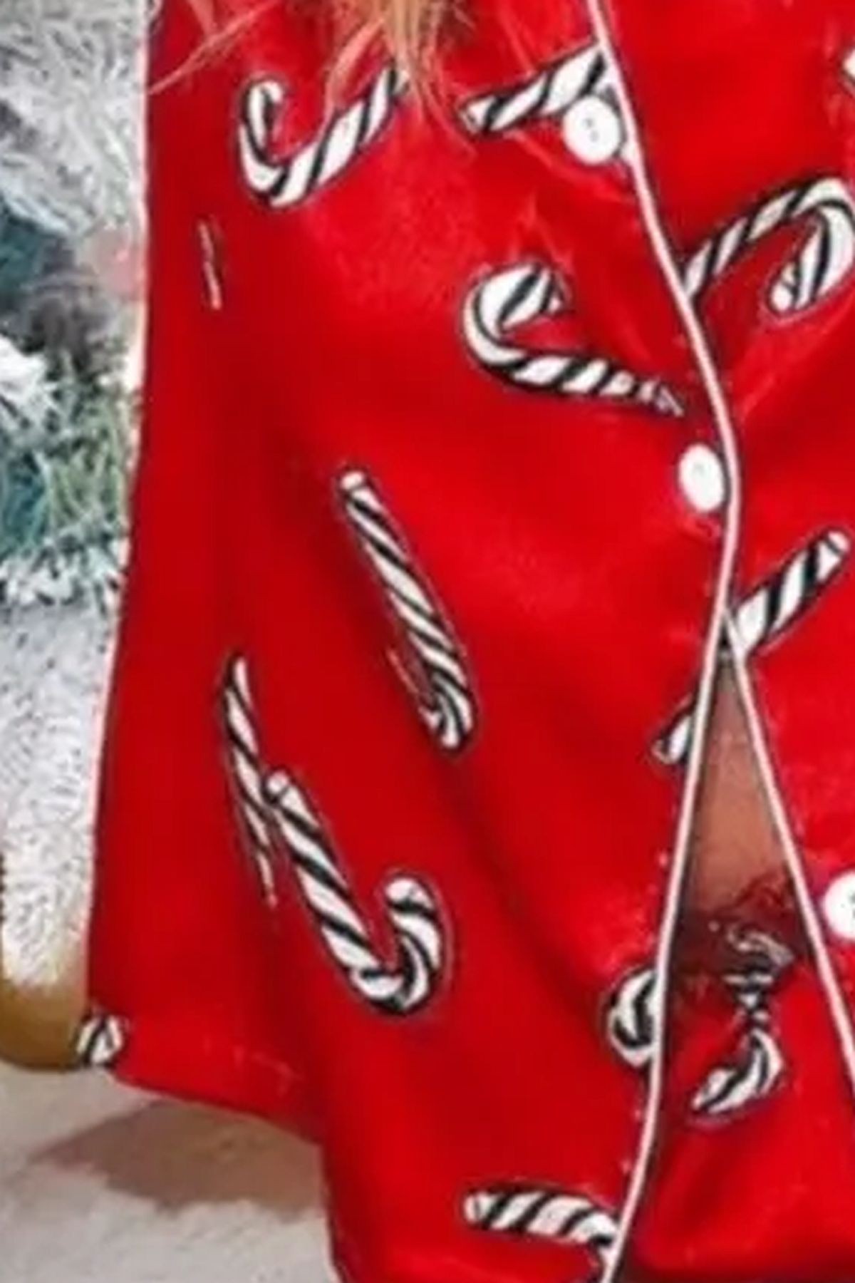 Nilay 5001 Kadın Yılbaşı Özel Saten Önden Düğmeli Pijama Takımı-Kırmızı