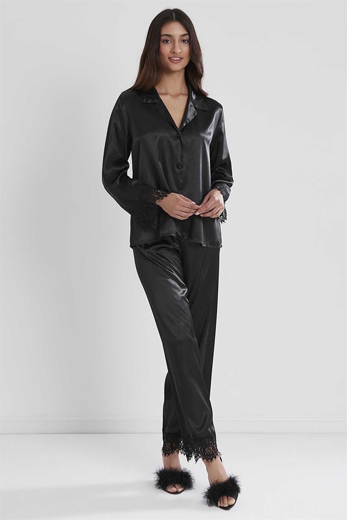 Pierre Cardin 1135 Kadın Saten Dantelli Pijama Takımı-Siyah