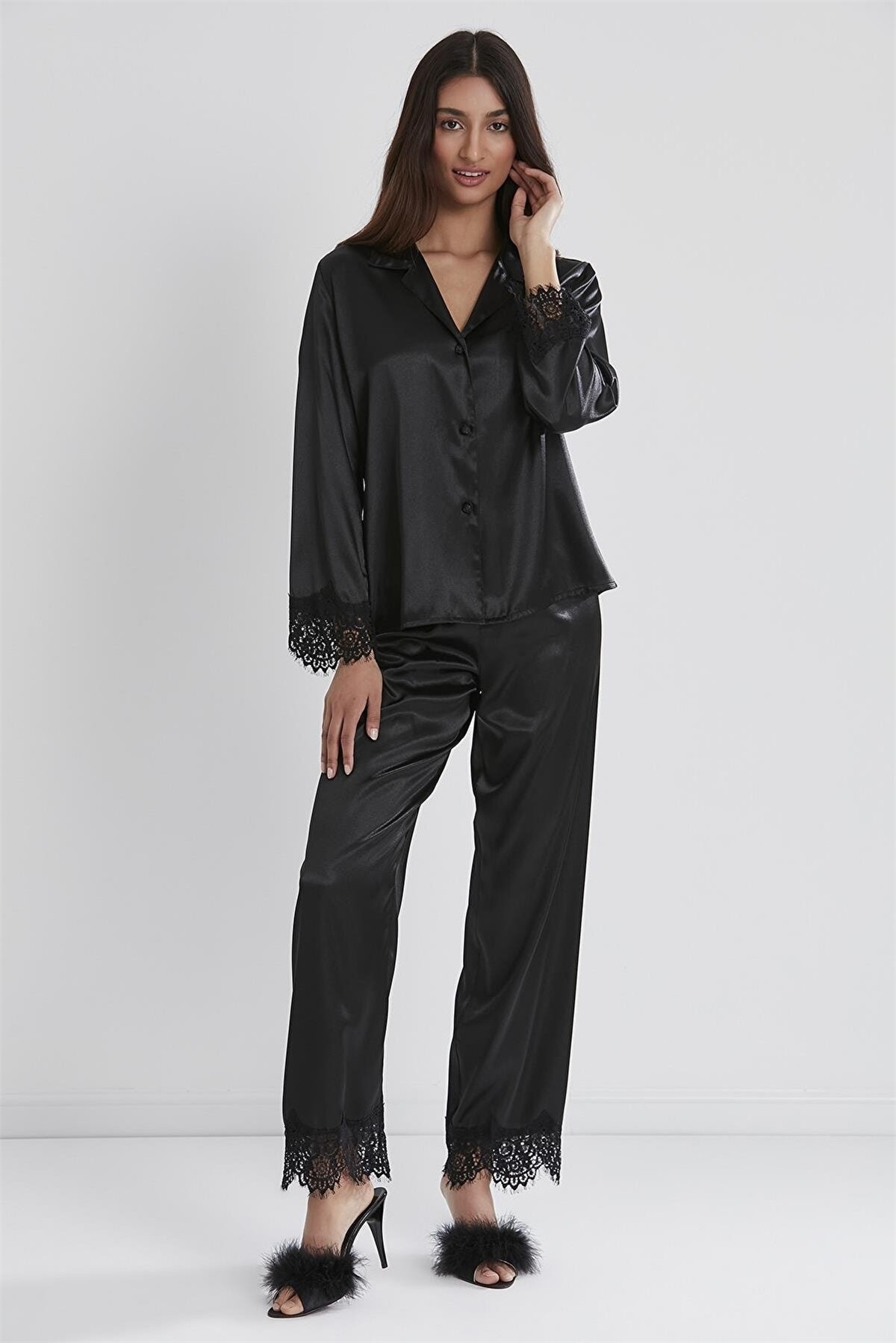 Pierre Cardin 1135 Kadın Saten Dantelli Pijama Takımı-Siyah