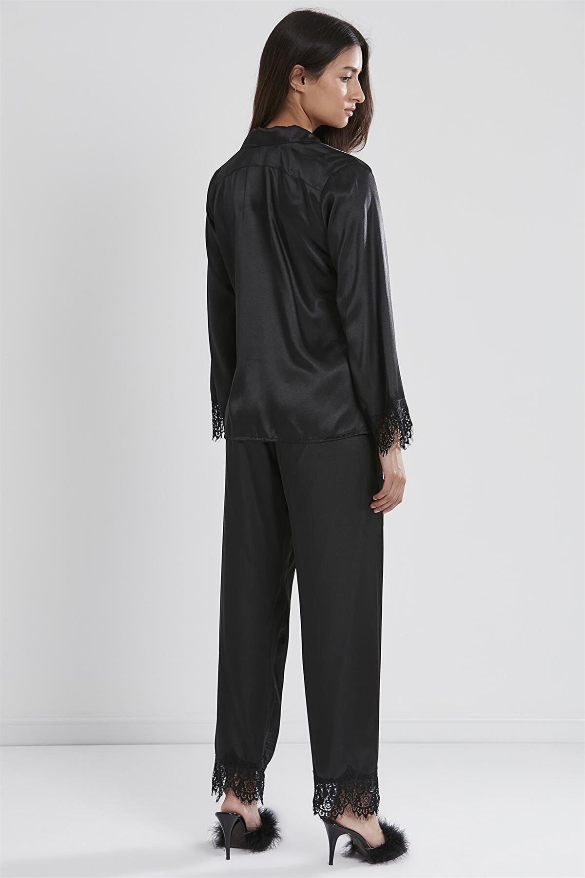 Pierre Cardin 1135 Kadın Saten Dantelli Pijama Takımı-Siyah