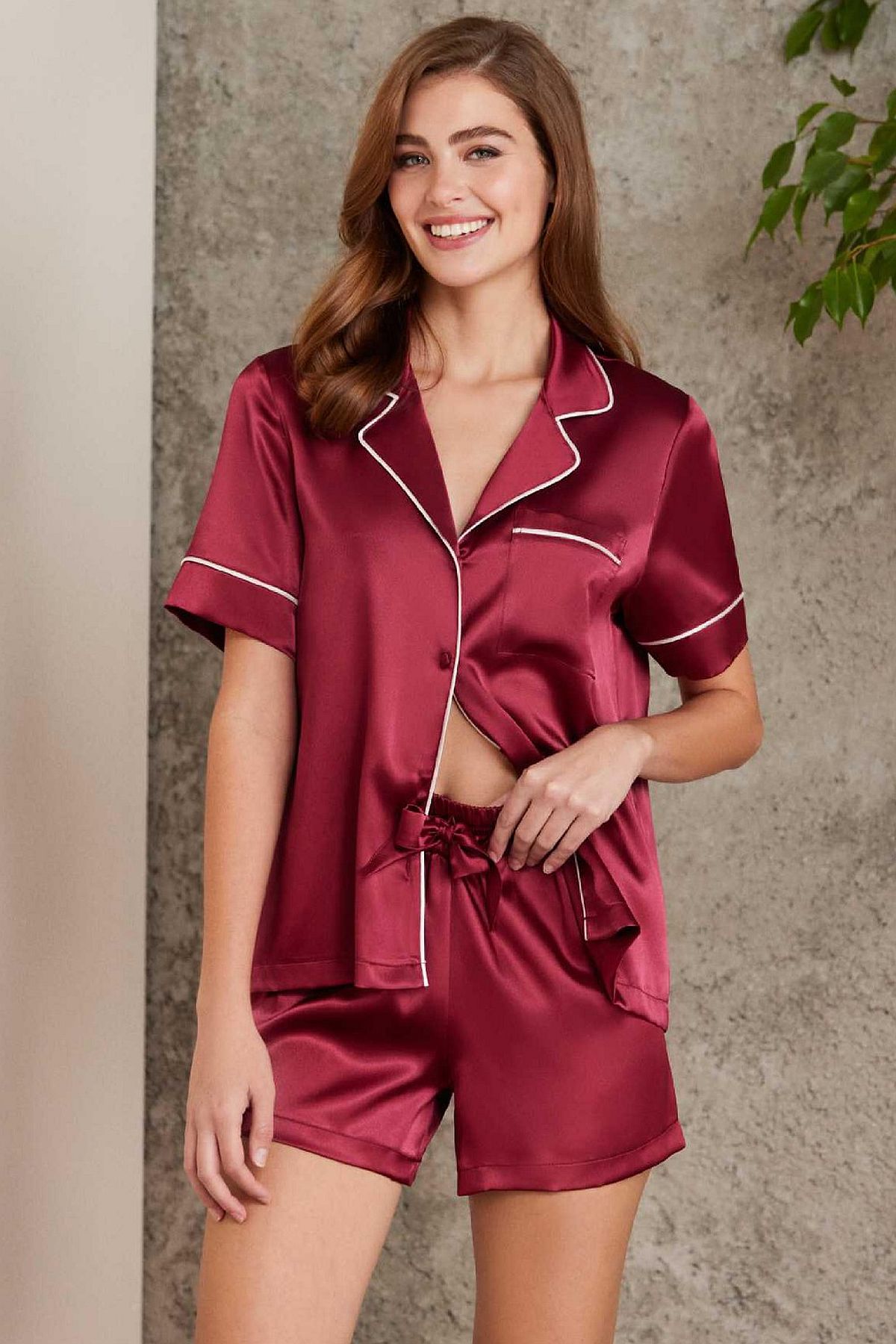 Pierre Cardin 1205 Kadın Saten Önden Düğmeli Şortlu Pijama Takım-Bordo