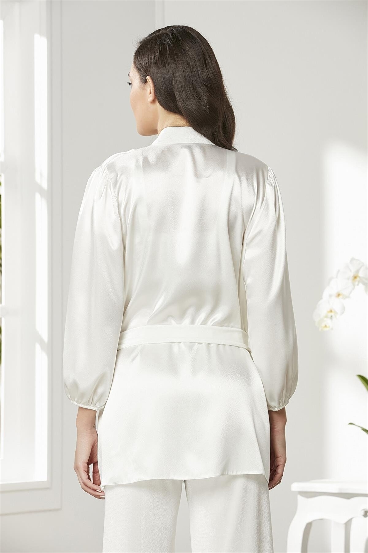 Pierre Cardin 2050 Kadın Kadife Saten Sabahlıklı Pijama Takım-Ekru
