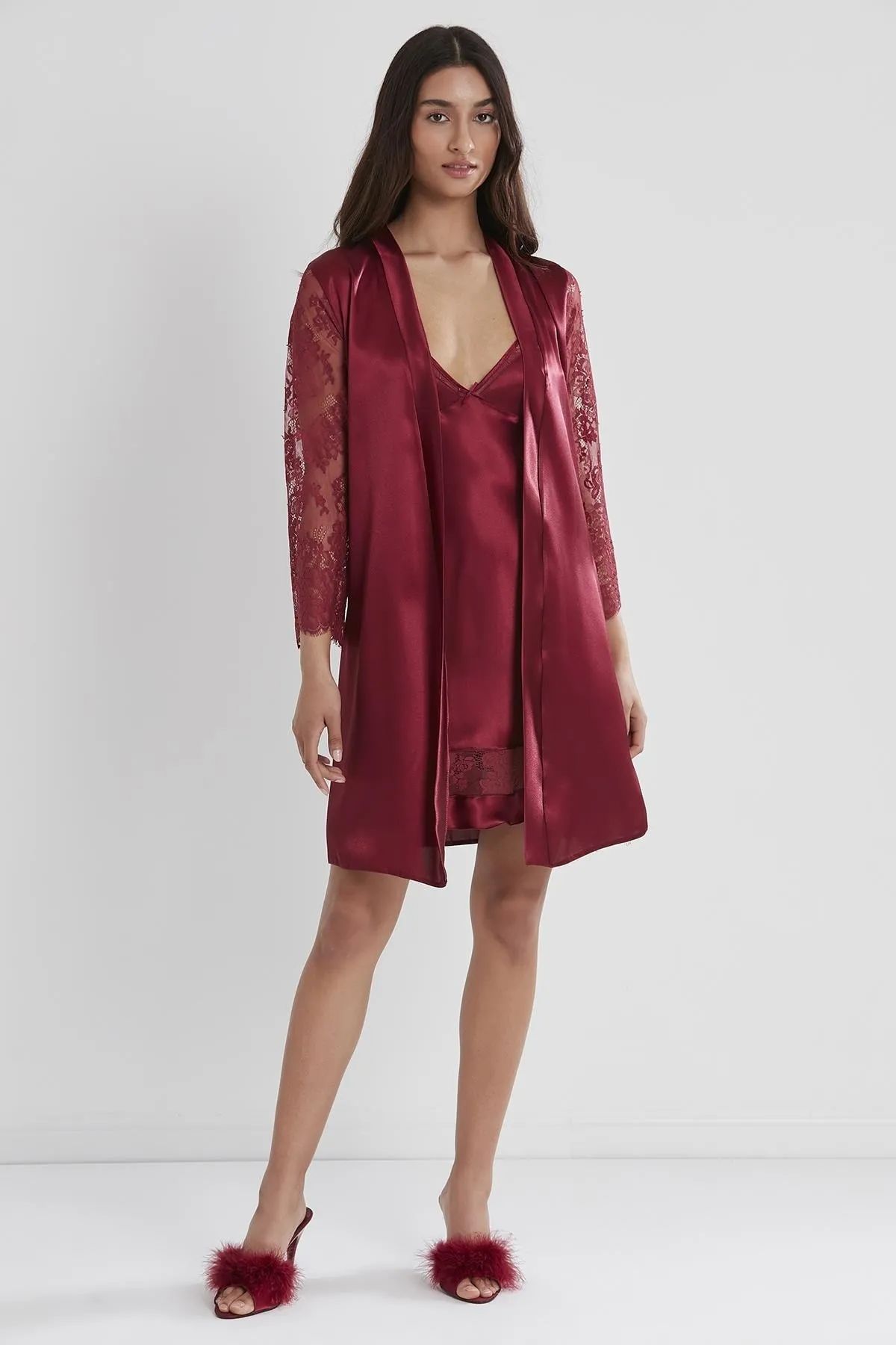 Pierre Cardin 4065 Kadın Saten Dantelli Gecelik Sabahlık Takım-Bordo