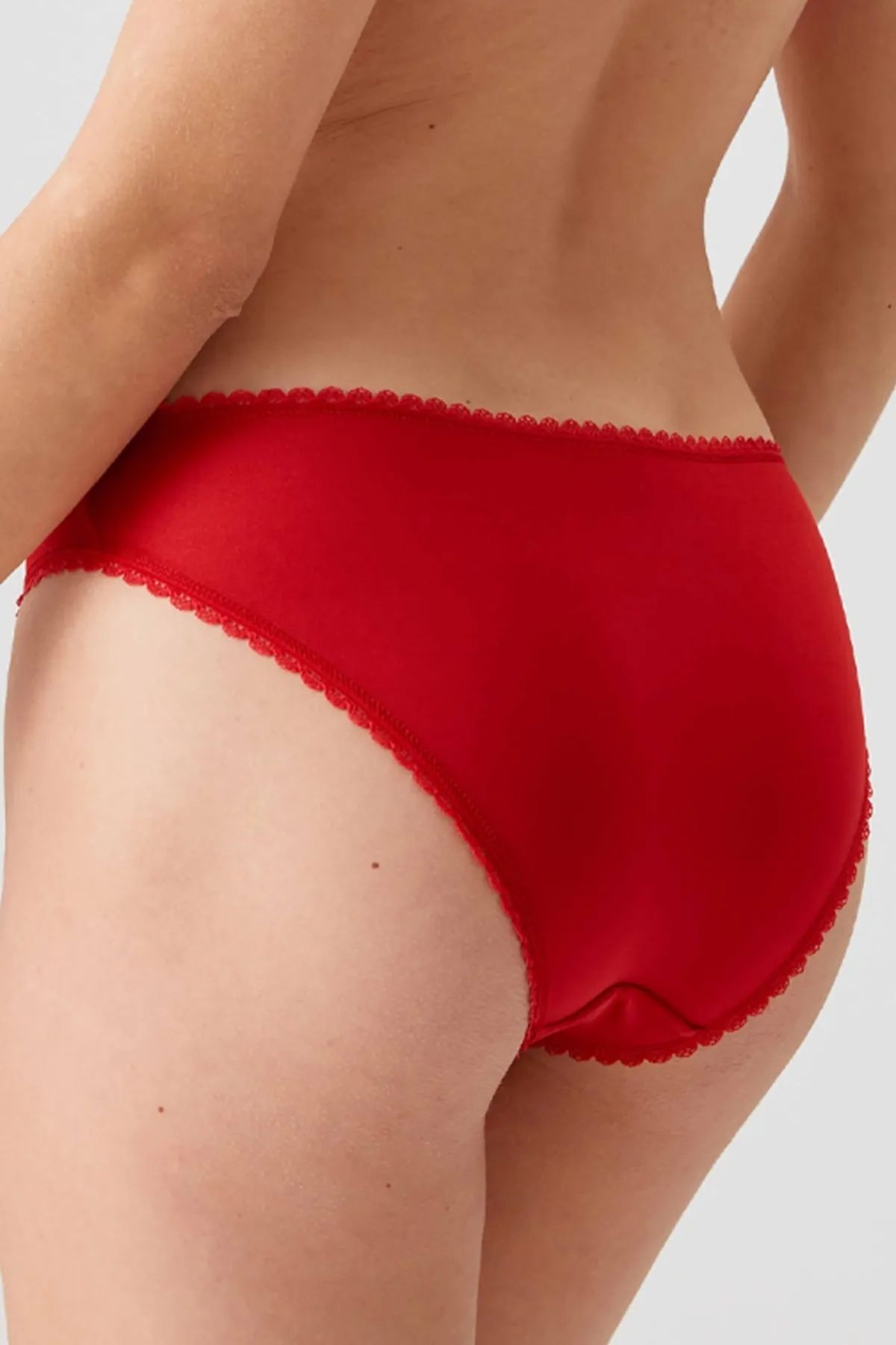 Pierre Cardin 4560 Kadın Kırmızı Dantelli Sütyen Külot Takım -Kırmızı