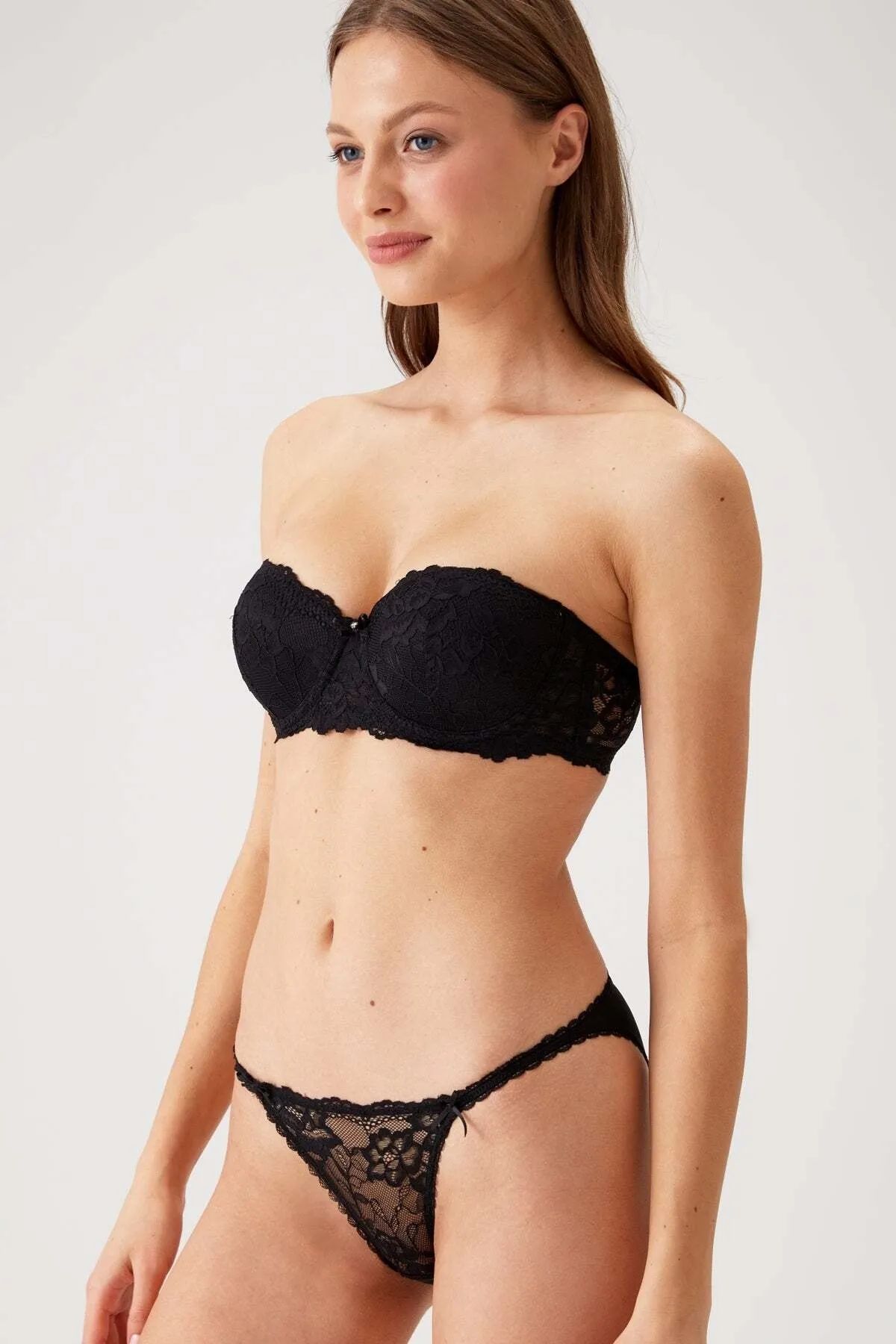 Pierre Cardin 4563 Kadın Siyah Destekli Straplez Dantelli Sütyen Külot Takım-Siyah