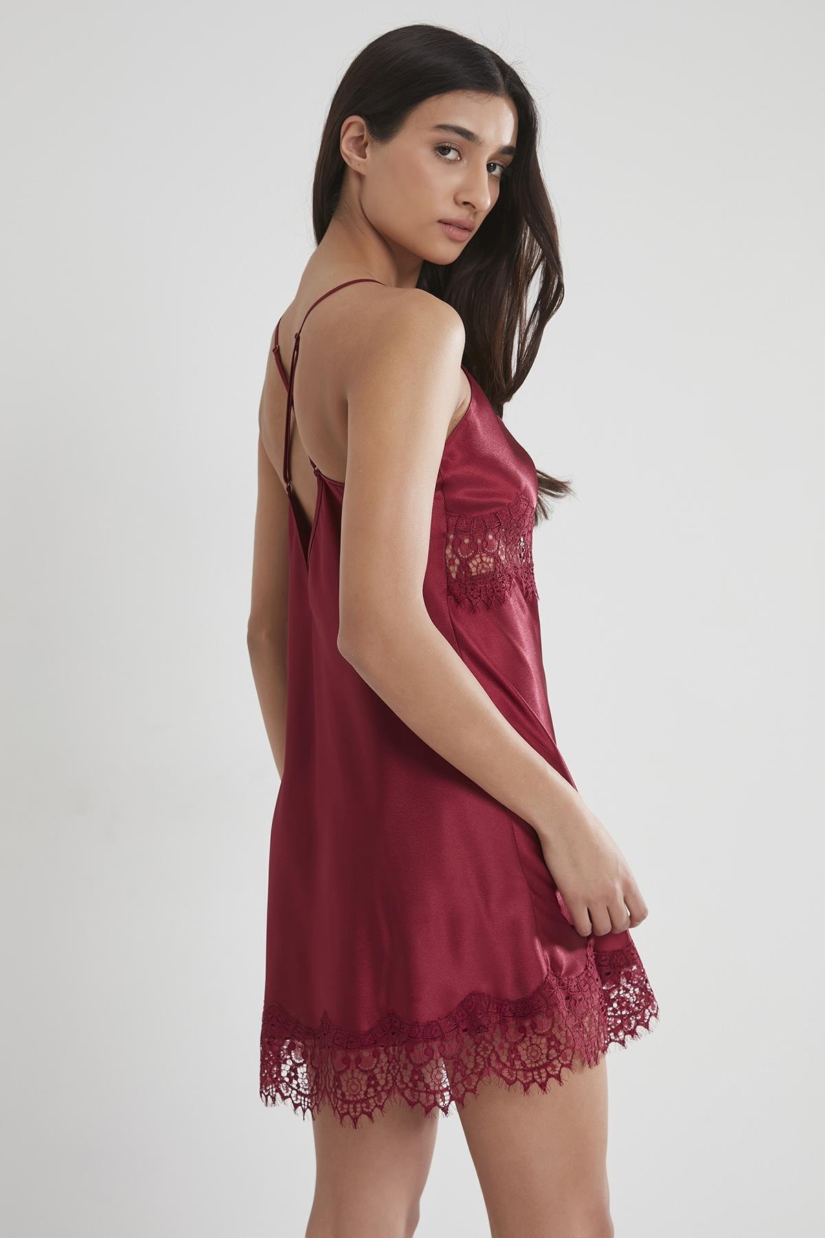 Pierre Cardin 685 Kadın Saten Dantelli Gecelik - Bordo
