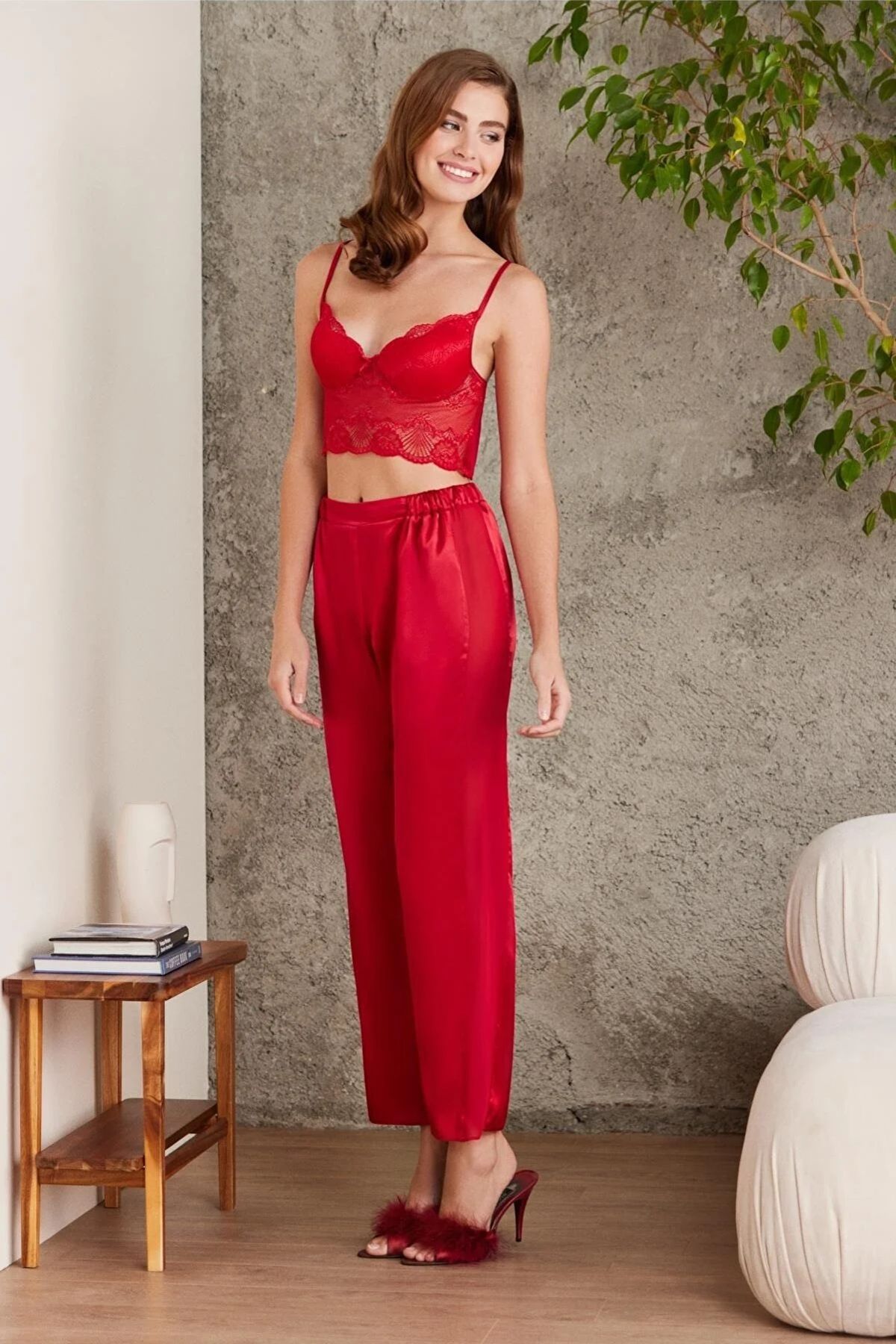 Pierre Cardin 7025 Kadın Çeyizlik Dantelli Saten 4lü Set-Kırmızı