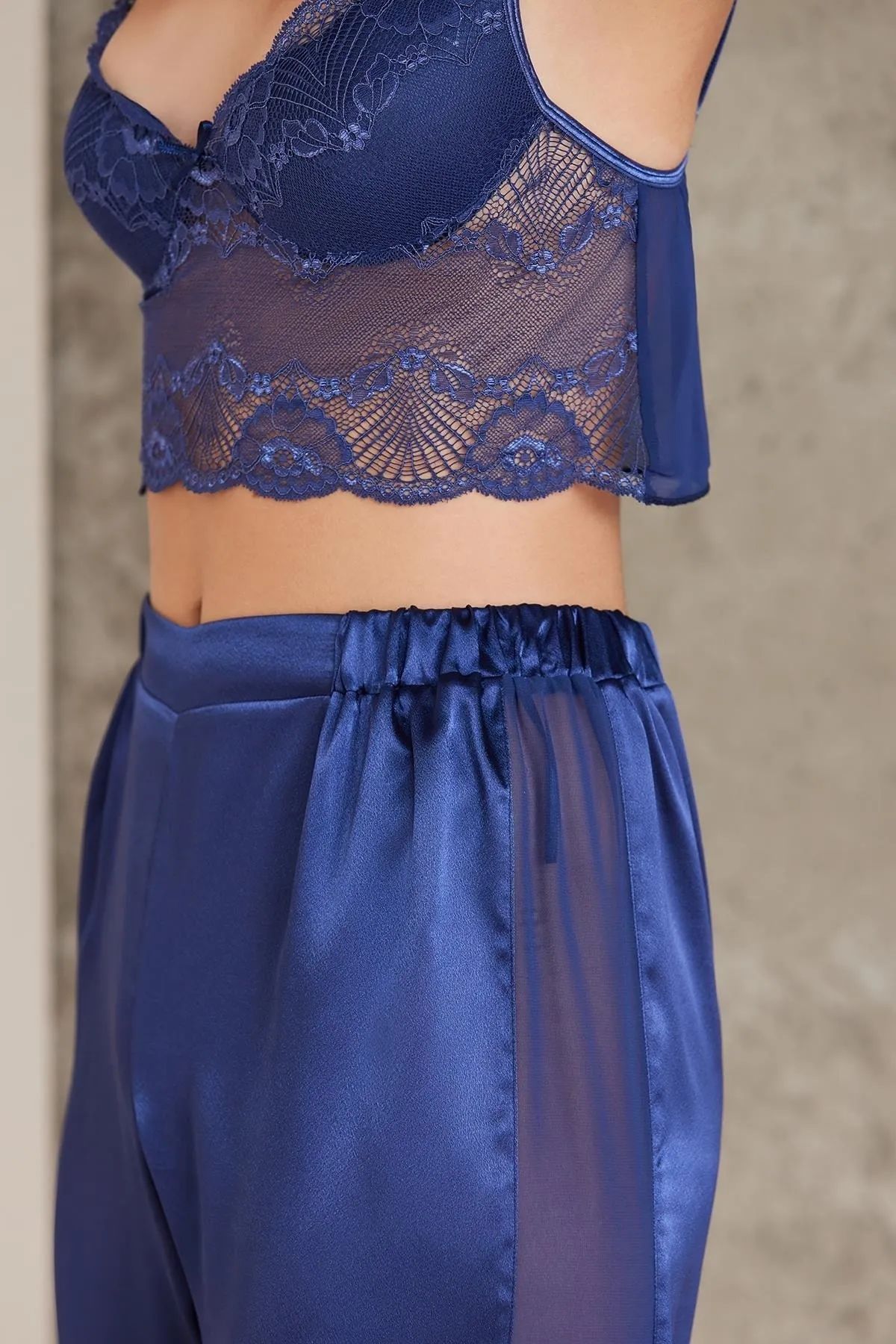 Pierre Cardin 7025 Kadın Çeyizlik Dantelli Saten 4lü Set-Lacivert