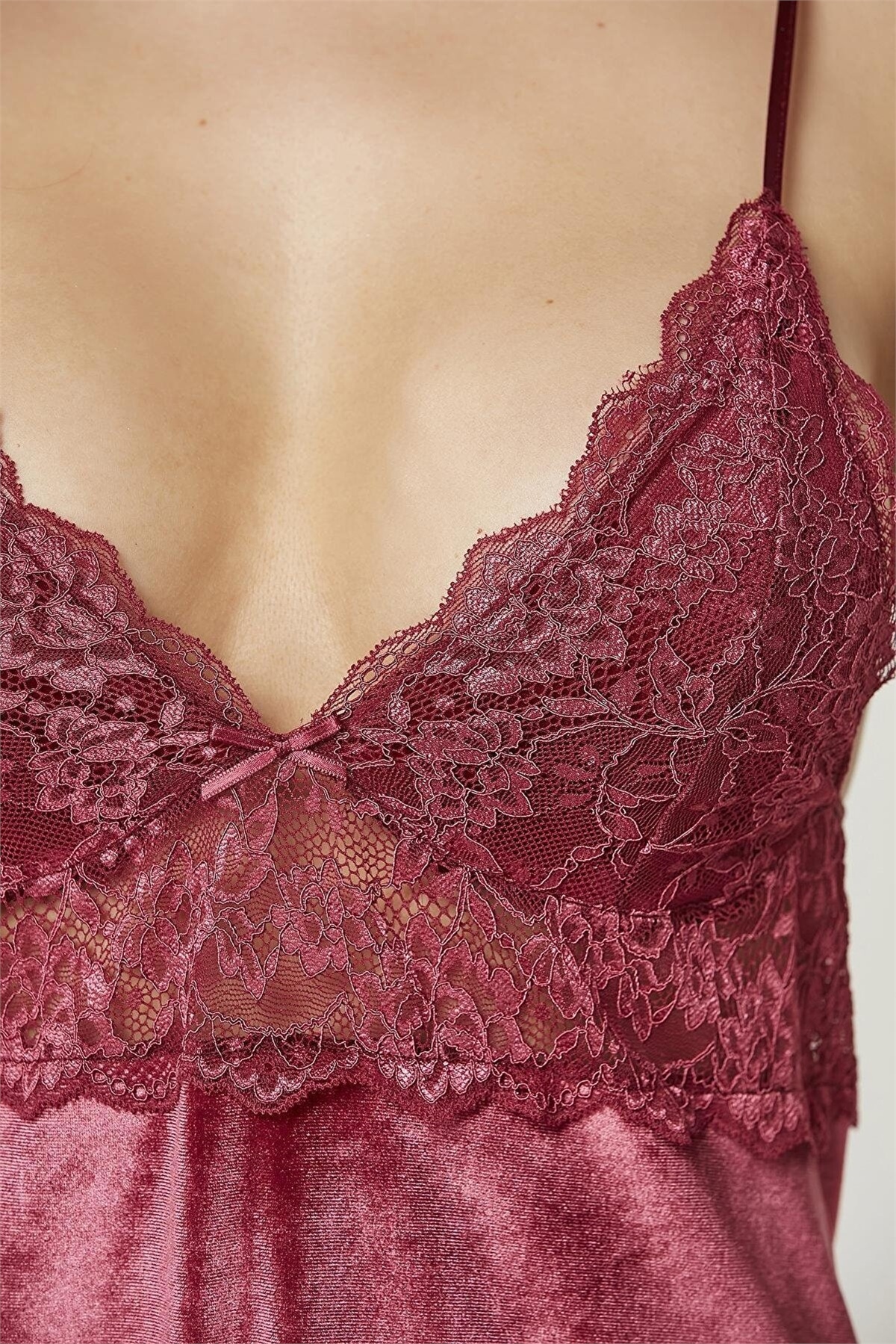 Pierre Cardin 845 Kadın İp Askılı Kadife Saten Gecelik-Bordo