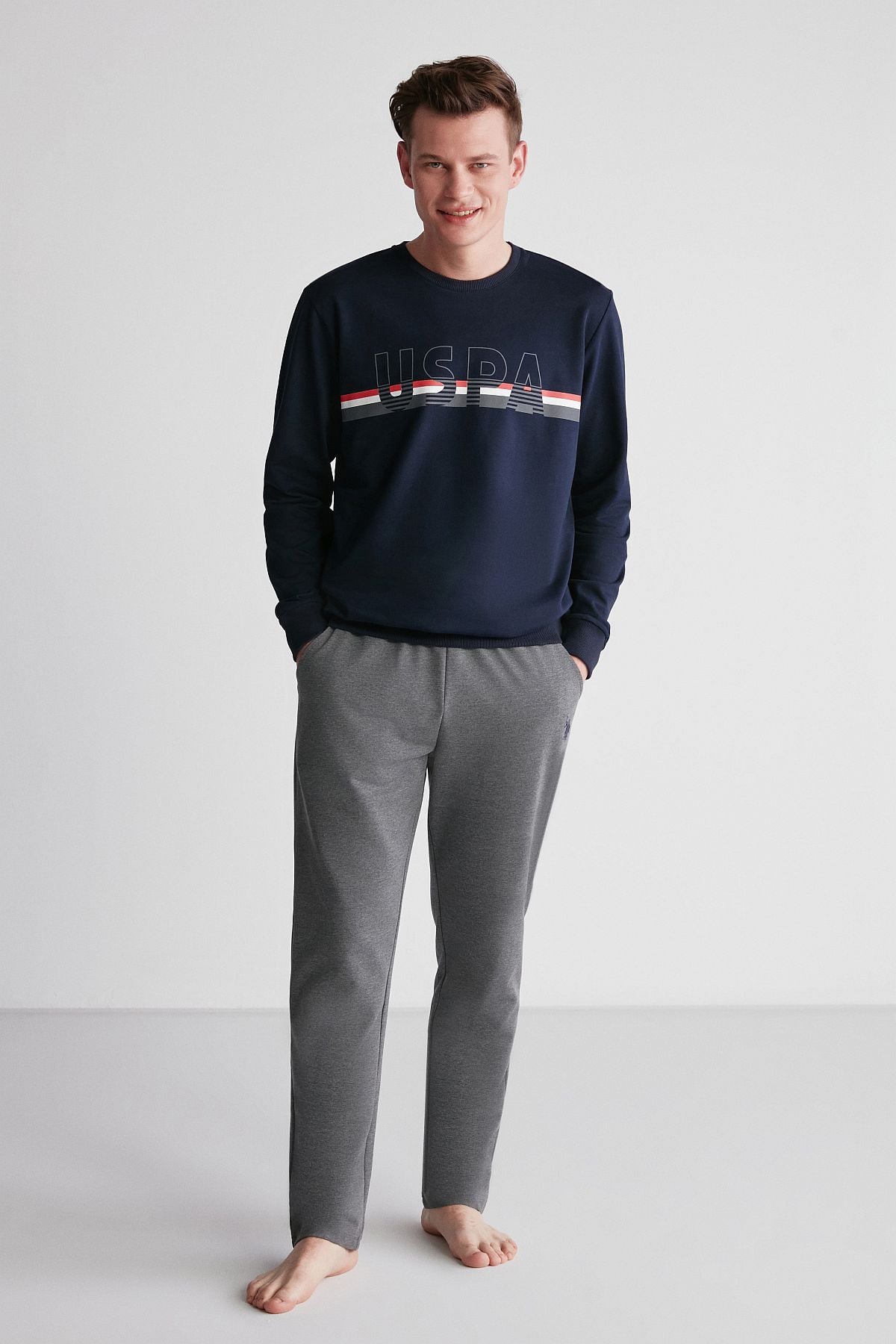 U.s Polo Assn. 18710 Erkek Lacivert Yuvarlak Yaka Uzun Kollu Pijama Takımı -Lacivert
