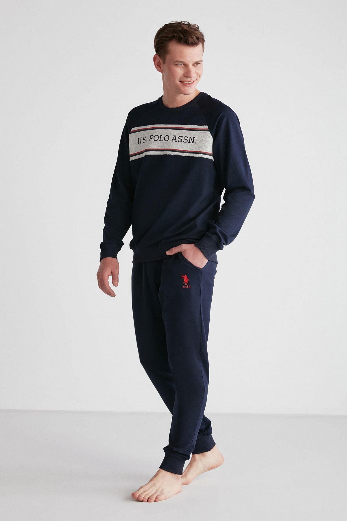 U.s Polo Assn. 18717 Erkek Lacivert Yuvarlak Yaka Uzun Kollu Pijama Takımı -Lacivert