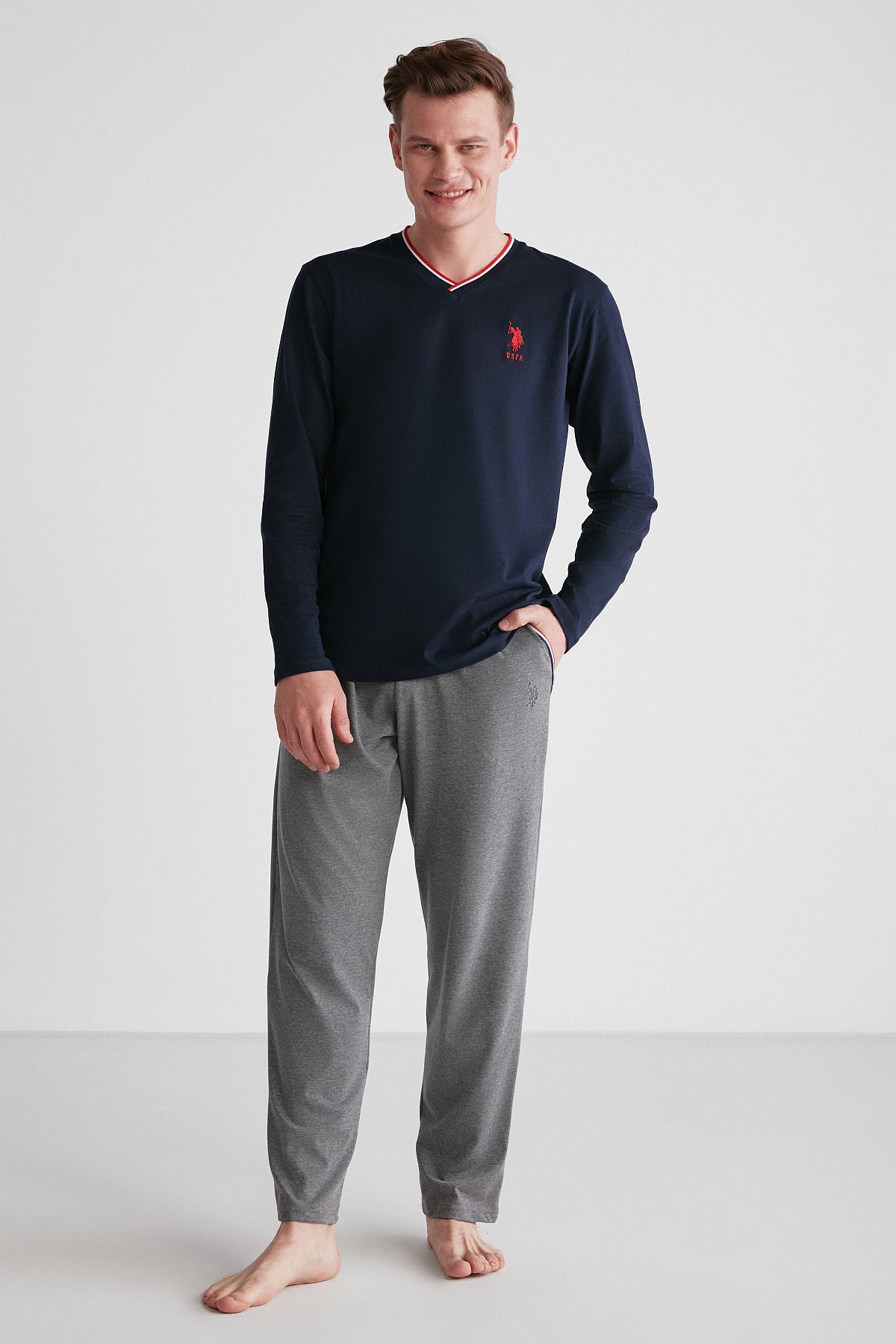 U.s Polo Assn. 18752 Erkek Lacivert V Yaka Uzun Kollu Pijama Takımı -Lacivert