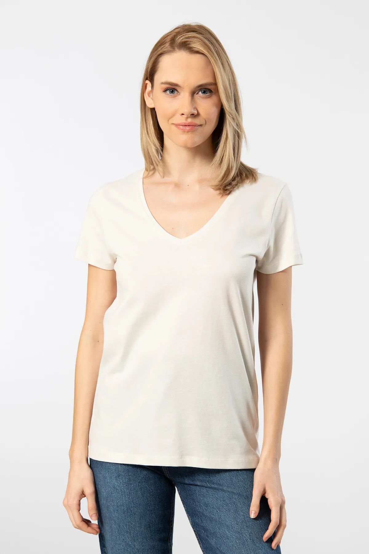 WTSHIRT MİLANO Kadın Kısa Kollu V Yaka Basic T-shirt-Bej