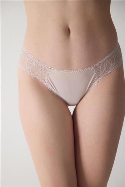 Magic Form 185 Kadın Dantelli Sting Külot-Pudra