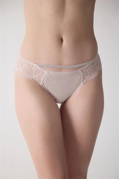 Magic Form 486 Kadın Arkası Dantelli Taşlı String Külot-Pudra
