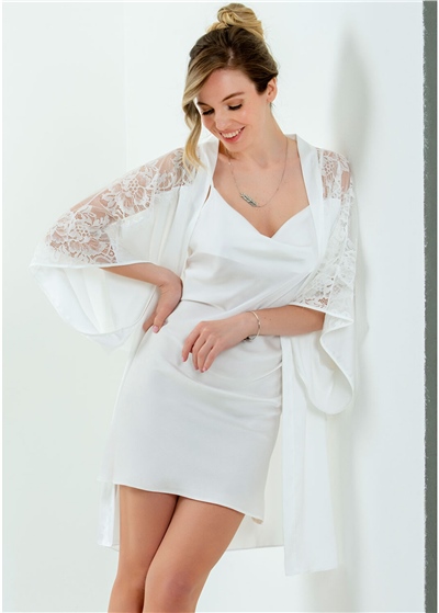 Magic Form 6790 Kadın Degaje Yaka Krep Saten Kısa Gecelik-Ekru