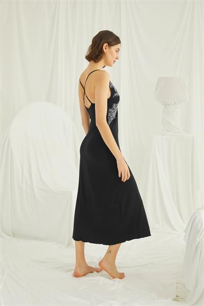 Monamise 19195 Kadın Dekolteli Brode Dantelli Yırtmaçlı Gecelik -Siyah