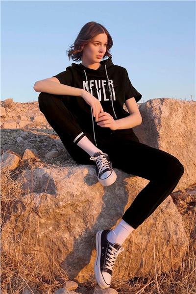 Monamise 23096 Kadın Kısa Kollu Kapişonlu Eşofman Takımı-Siyah