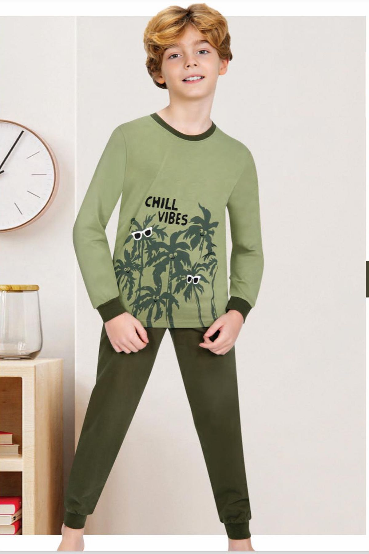 PijamalarErsoy 708G Erkek Çocuk Garson Boy Uzun Kollu Pijama Takımı-Haki | Pijamapazari.comErsoy 708G Erkek Çocuk Garson Boy Uzun Kollu Pijama Takımı-Haki