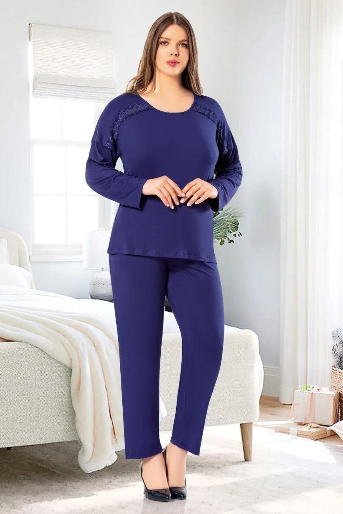 PijamalarFaal 8809 Kadın Büyük Beden Uzun Kollu Dantel Detaylı Pijama Takım-Lacivert | Pijamapazari.comFaal 8809 Kadın Büyük Beden Uzun Kollu Dantel Detaylı Pijama Takım-Lacivert